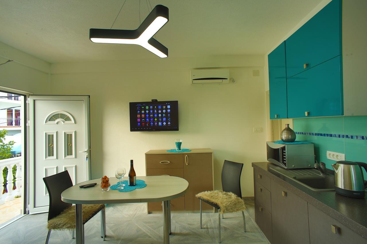 Aparthotel Monterria بار المظهر الخارجي الصورة
