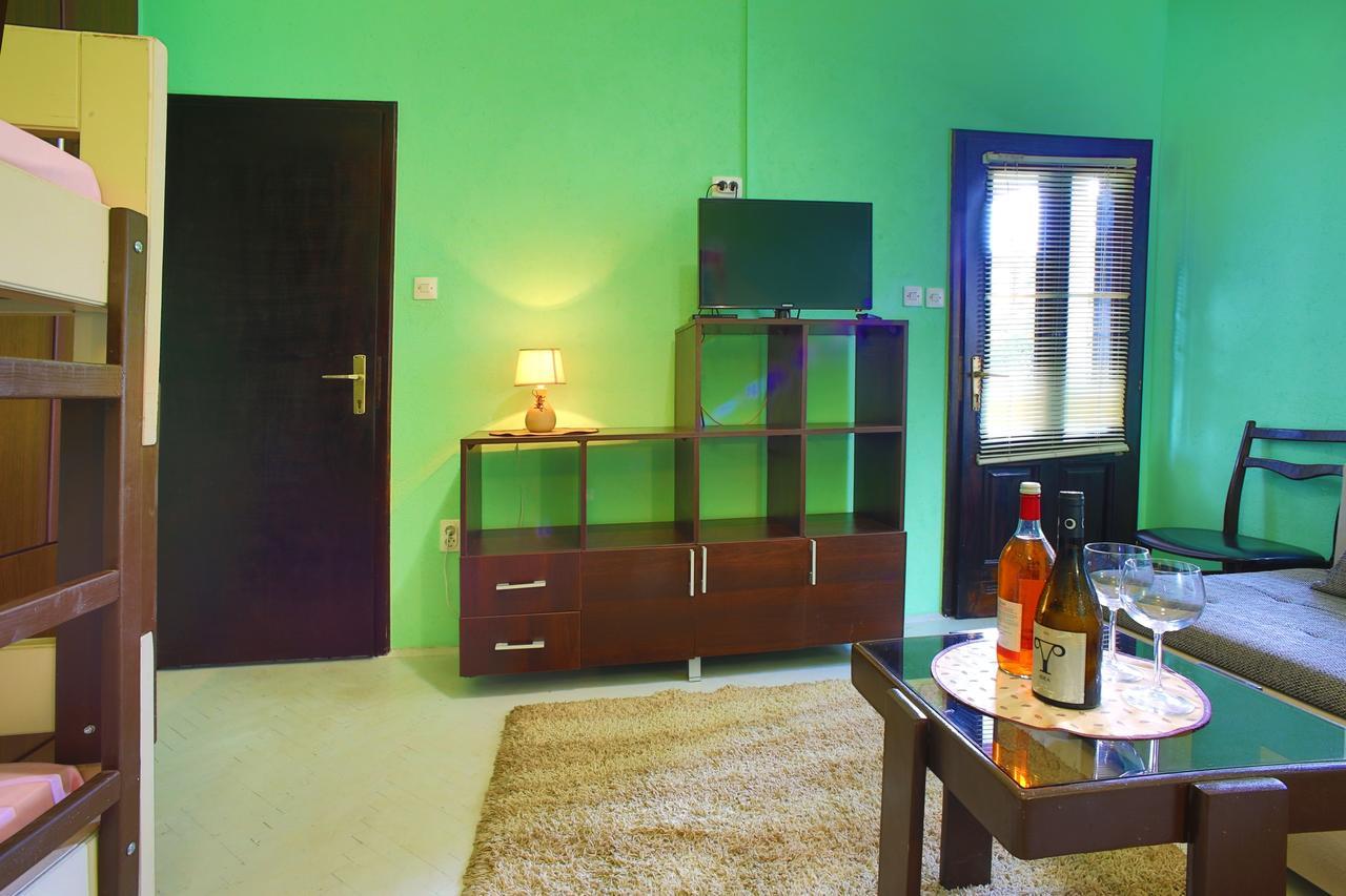 Aparthotel Monterria بار المظهر الخارجي الصورة