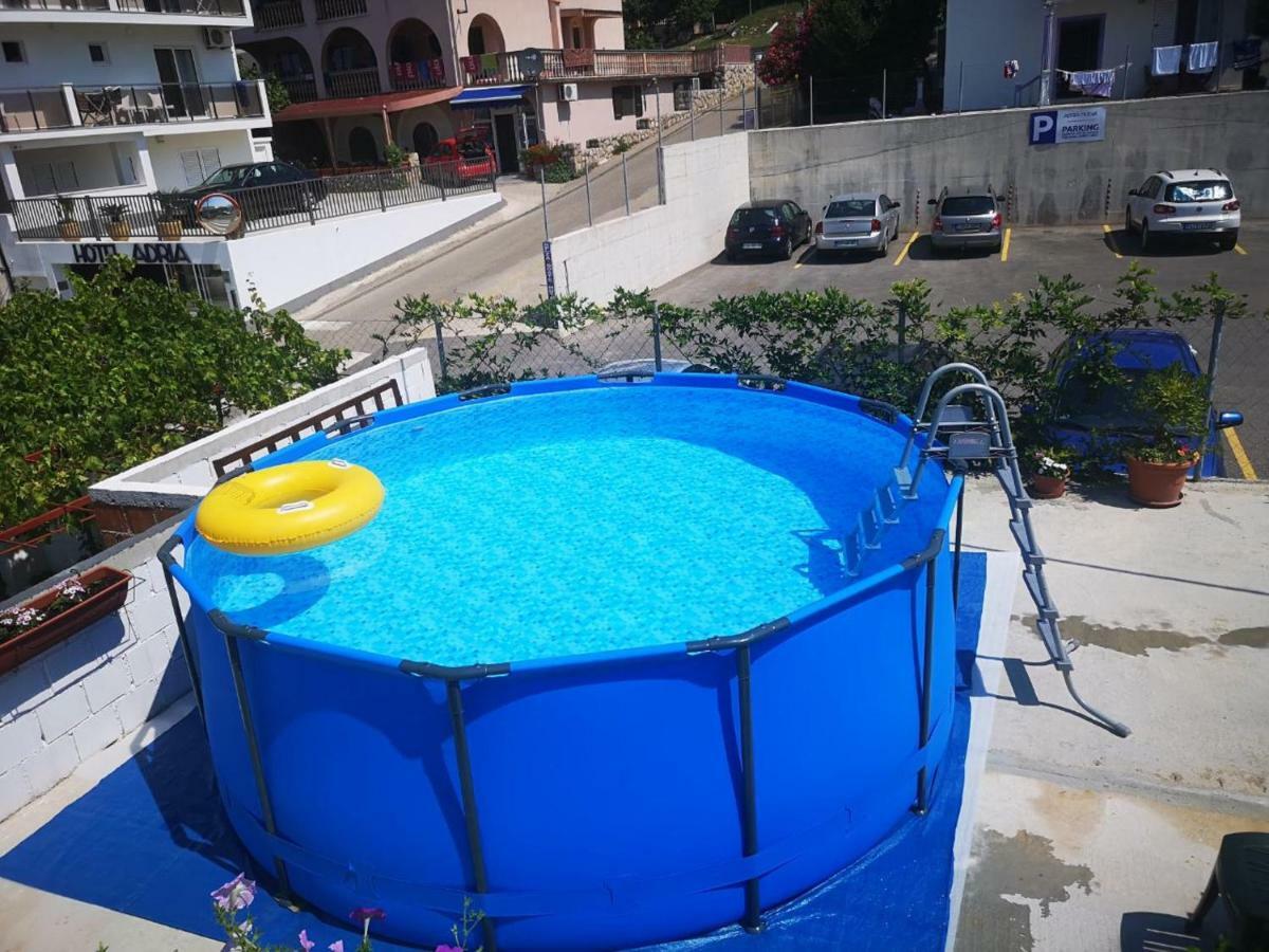 Aparthotel Monterria بار المظهر الخارجي الصورة